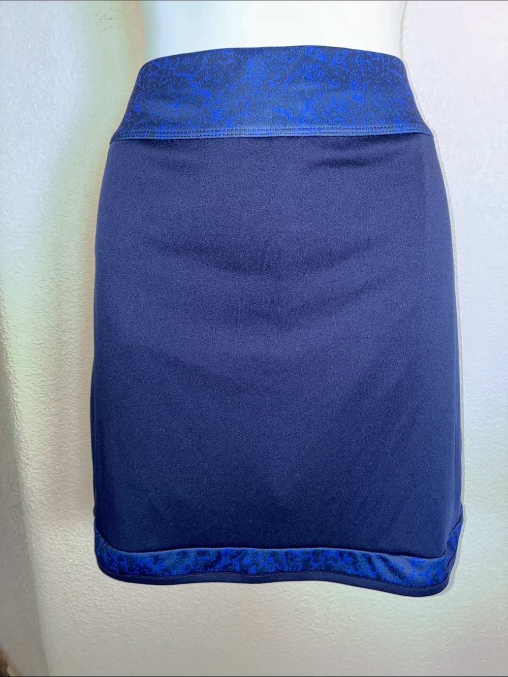 PGA Tour Skort Women's XL Navy Blue on Blue Stretch Skirt, shorts underneath EUC